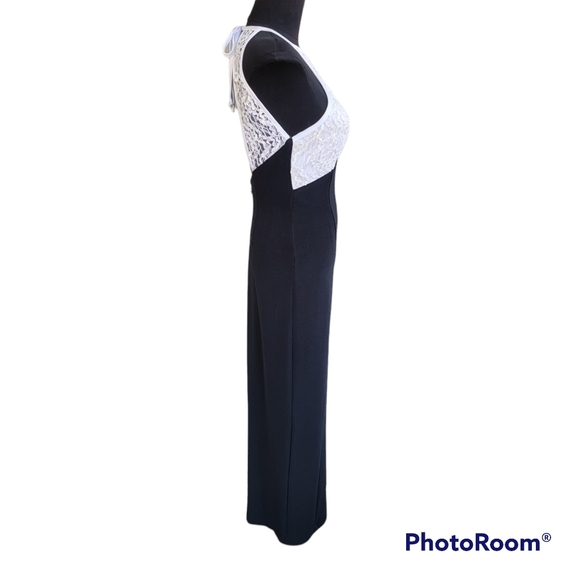 Bari-Jay Black and White Full Length Gown w/Front Slit..Sz. S - Picture 6 of 13